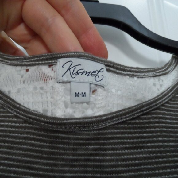 Kismel - T-shirt with Crocheted details, 96%- rayon, size M-$15 - Picture 5 of 6